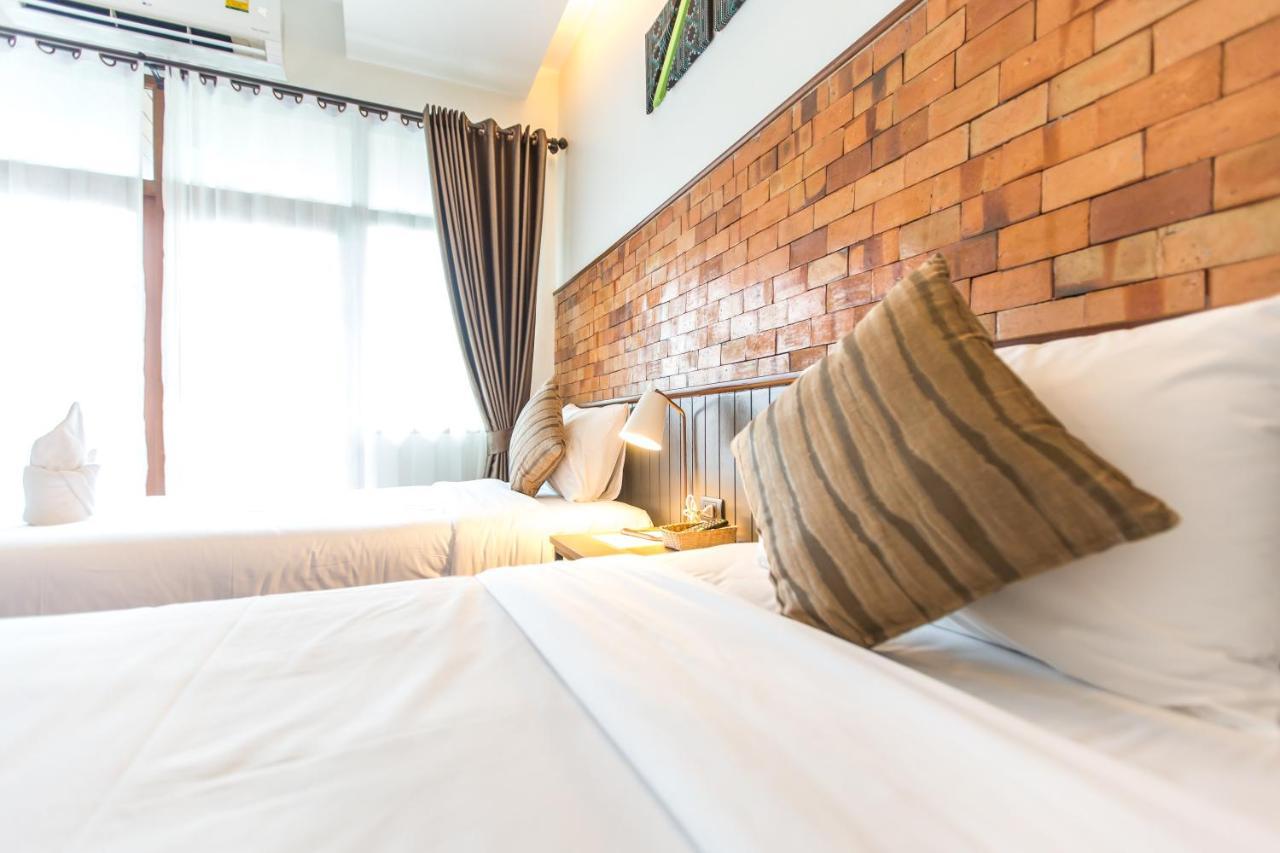 The Old City Wall Inn Chiang Mai Exterior photo