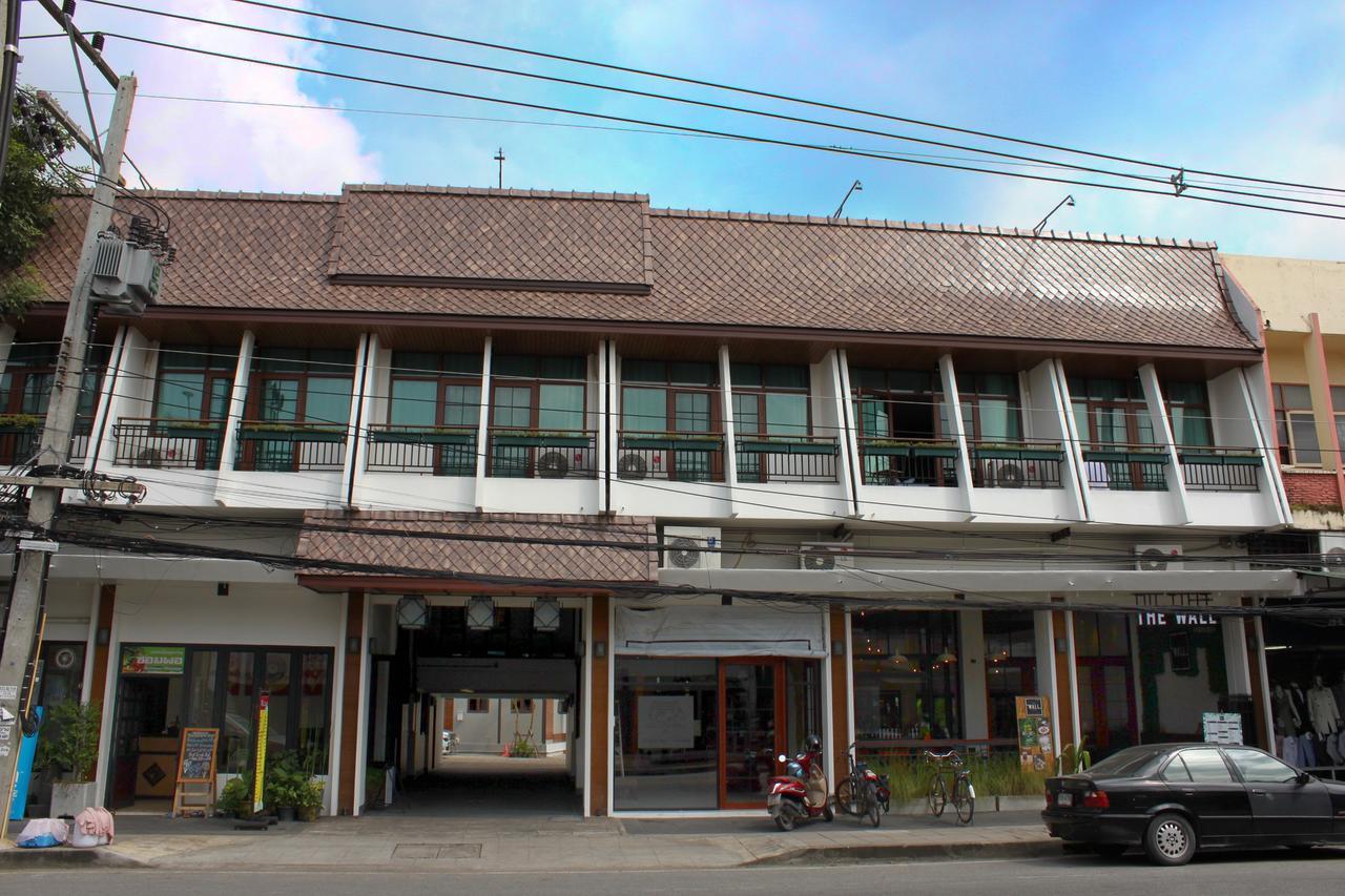 The Old City Wall Inn Chiang Mai Exterior photo